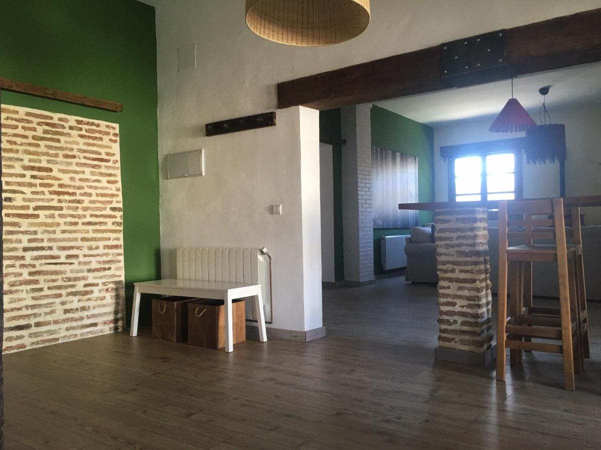La Cobacha Apartment Cazalla de la Sierra Luaran gambar